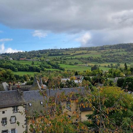 Bed and Breakfast Relais Des Castors Murat  Esterno foto