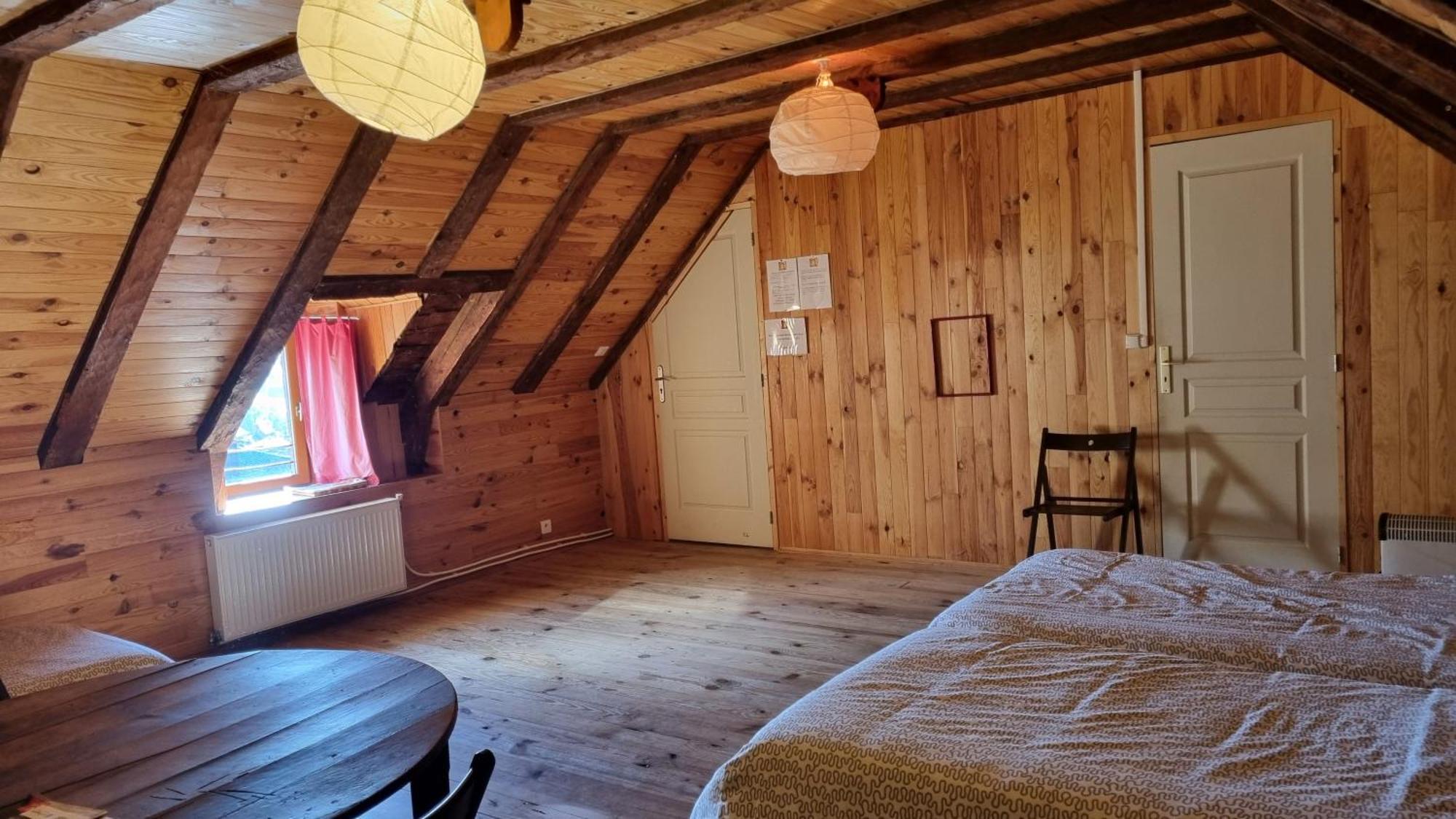 Bed and Breakfast Relais Des Castors Murat  Esterno foto