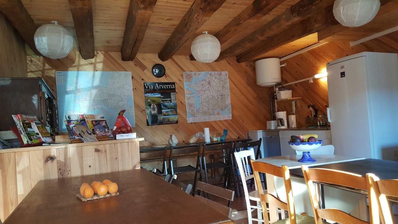 Bed and Breakfast Relais Des Castors Murat  Esterno foto
