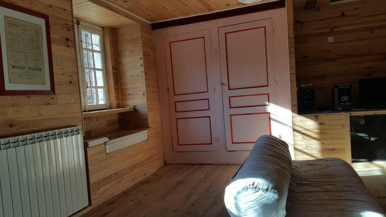 Bed and Breakfast Relais Des Castors Murat  Esterno foto