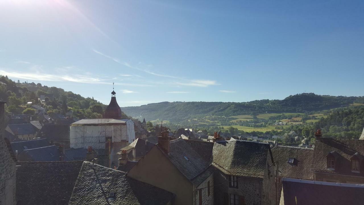 Bed and Breakfast Relais Des Castors Murat  Esterno foto