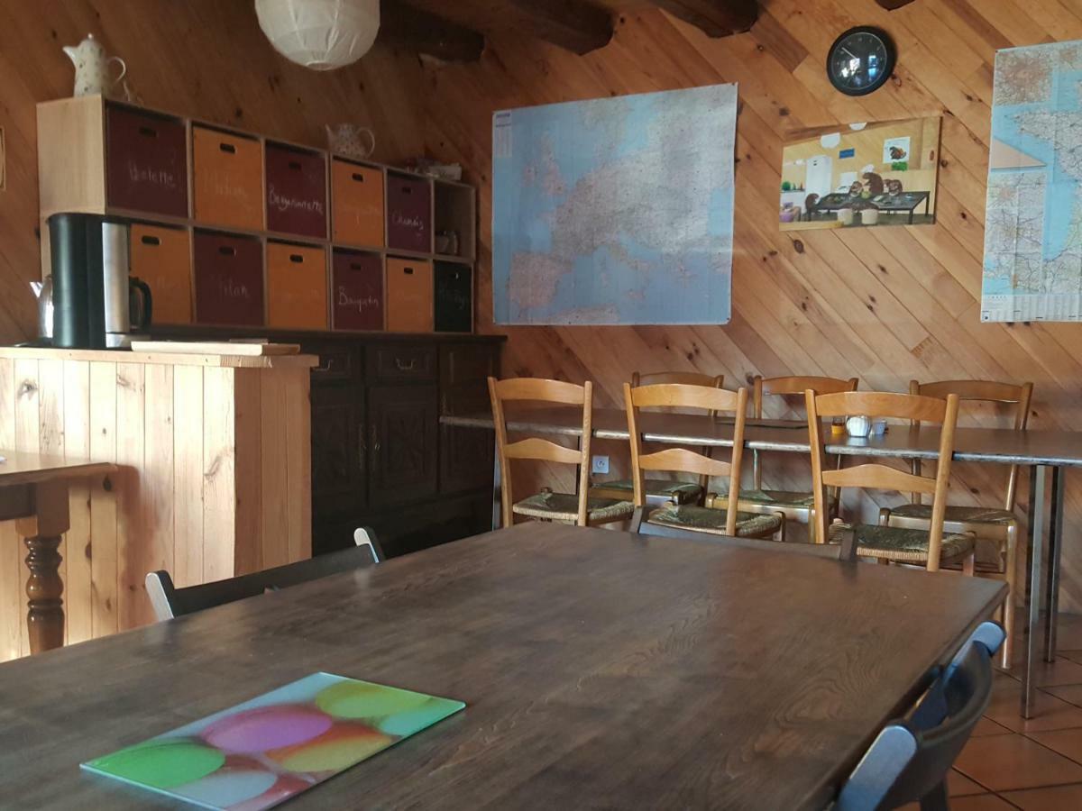 Bed and Breakfast Relais Des Castors Murat  Esterno foto
